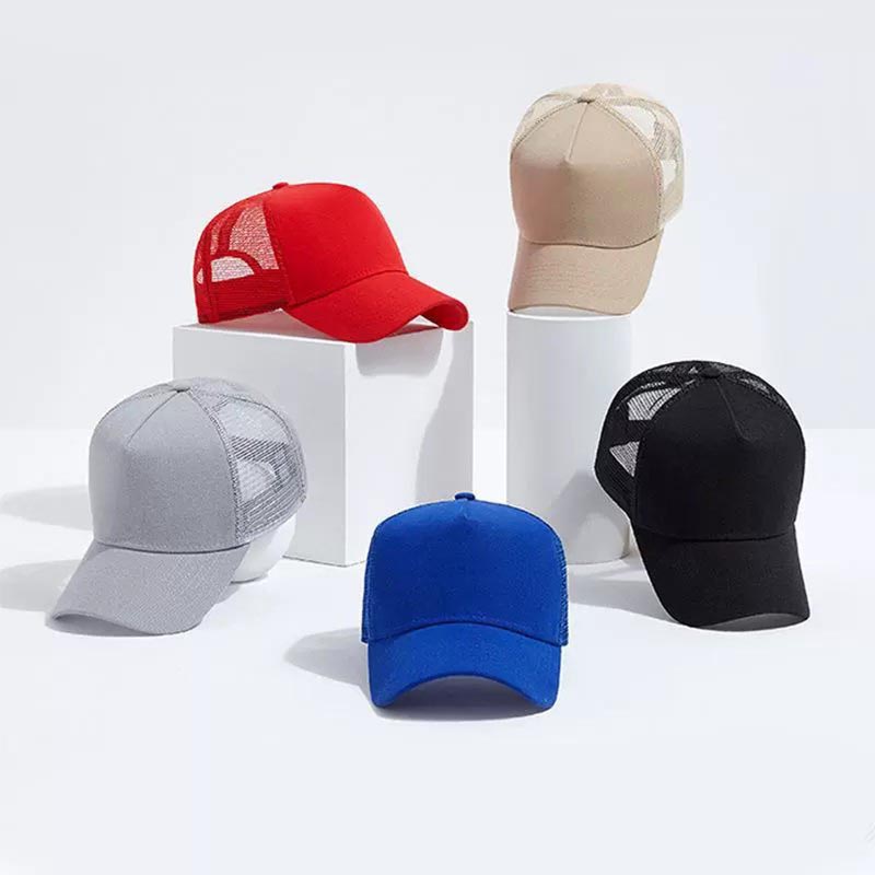 Kleurrijke trucker hoeden